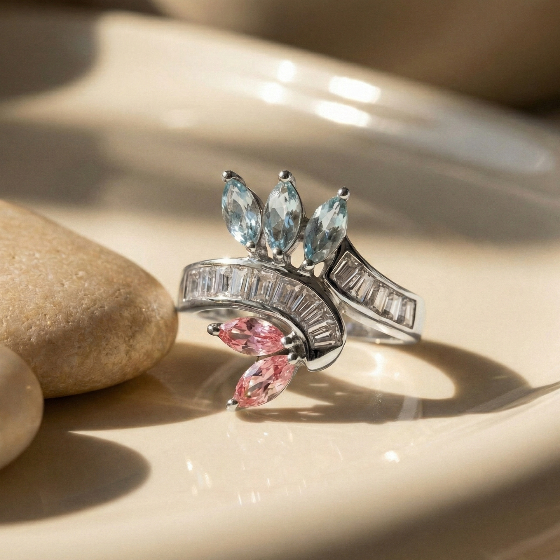 High-Polished 925 Sterling Silver Ring with AAA Grade